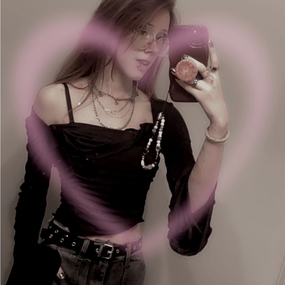 Meet your Posher, Kayla